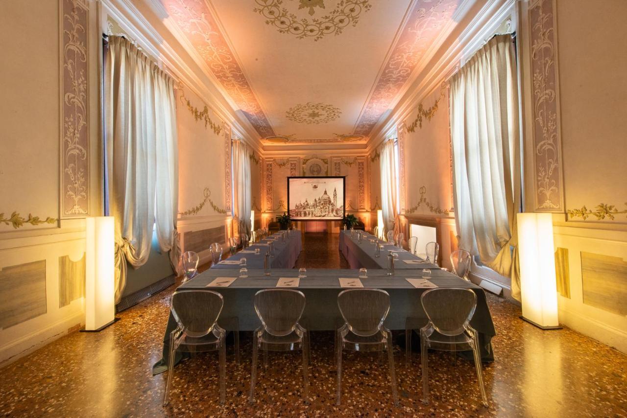 Hotel Monaco & Grand Canal Venise